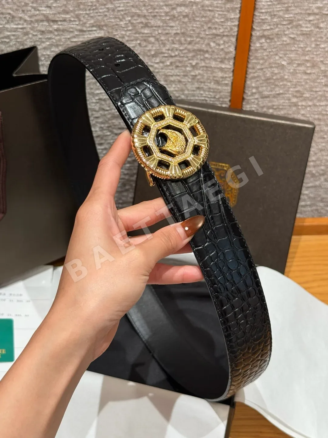 스테파노리치 악어 가죽 패턴 골드 독수리 버클 벨트 상세 이미지 3