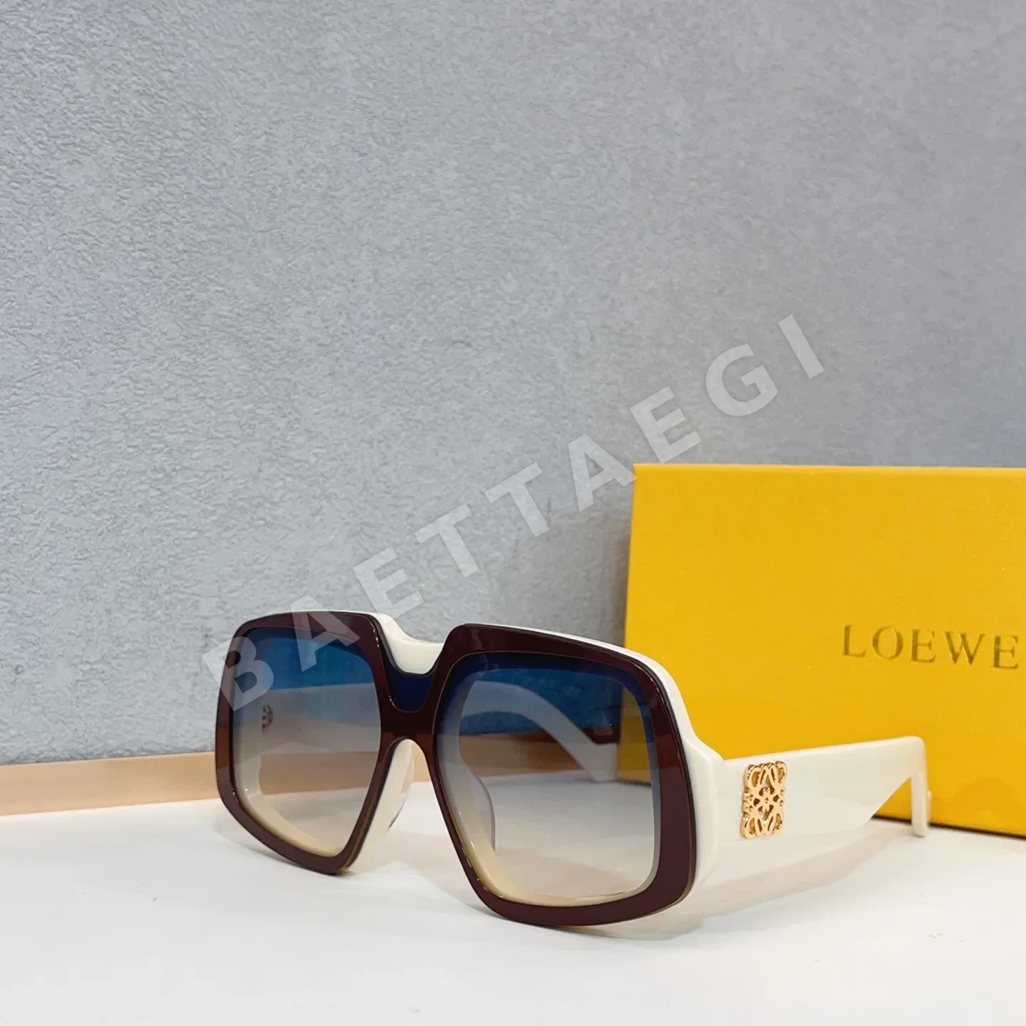 로에베 LW40194 I 선글라스 상세 이미지 8