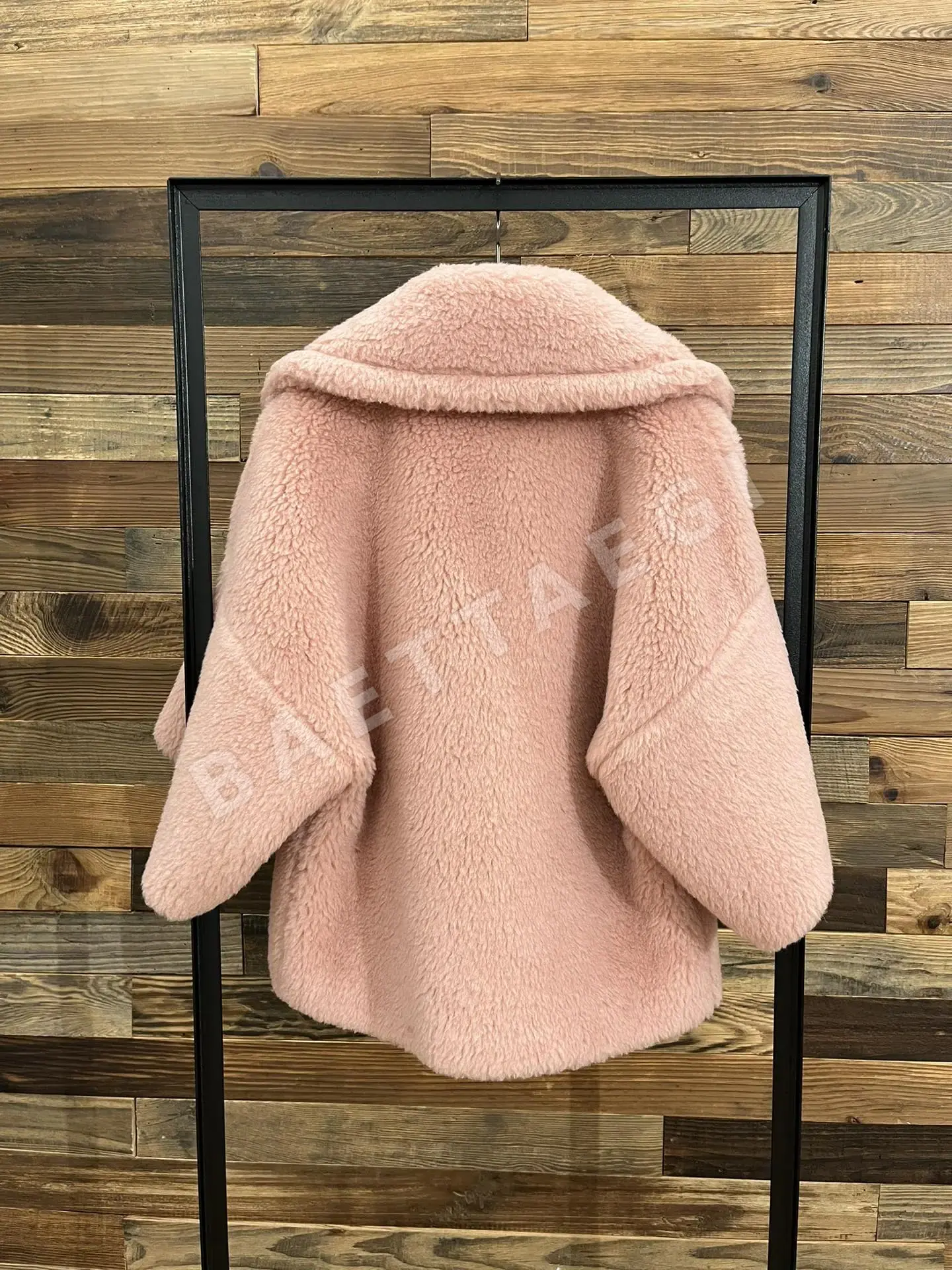 막스마라(Max Mara)의 테디베어 케이프/숏 코트 상세 이미지 3