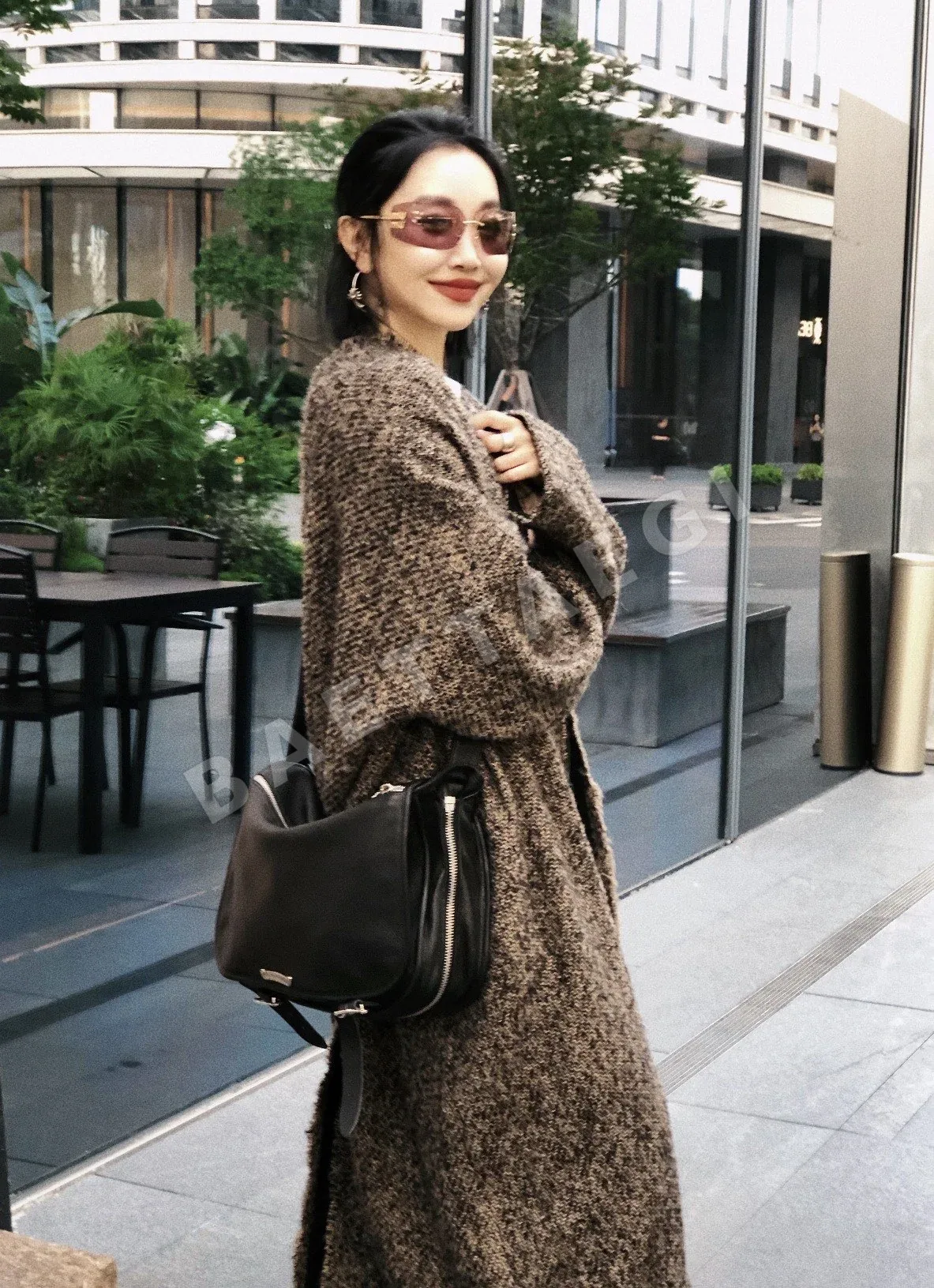 크롬하츠 레더 메신저 백 블랙 상세 이미지 19