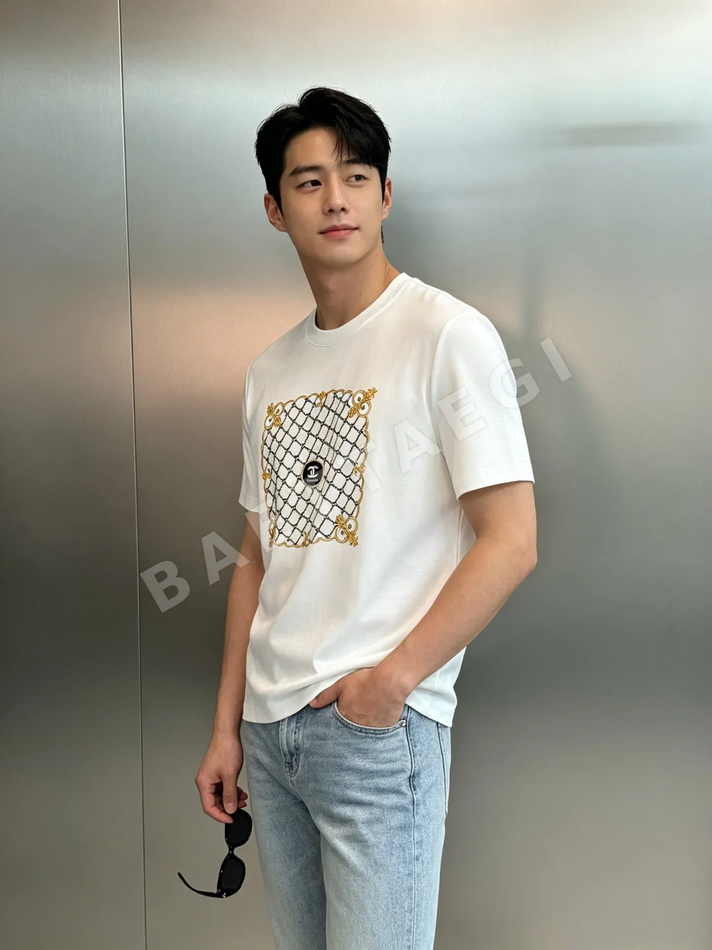 샤넬 남성 코튼 반팔 티셔츠 상세 이미지 2