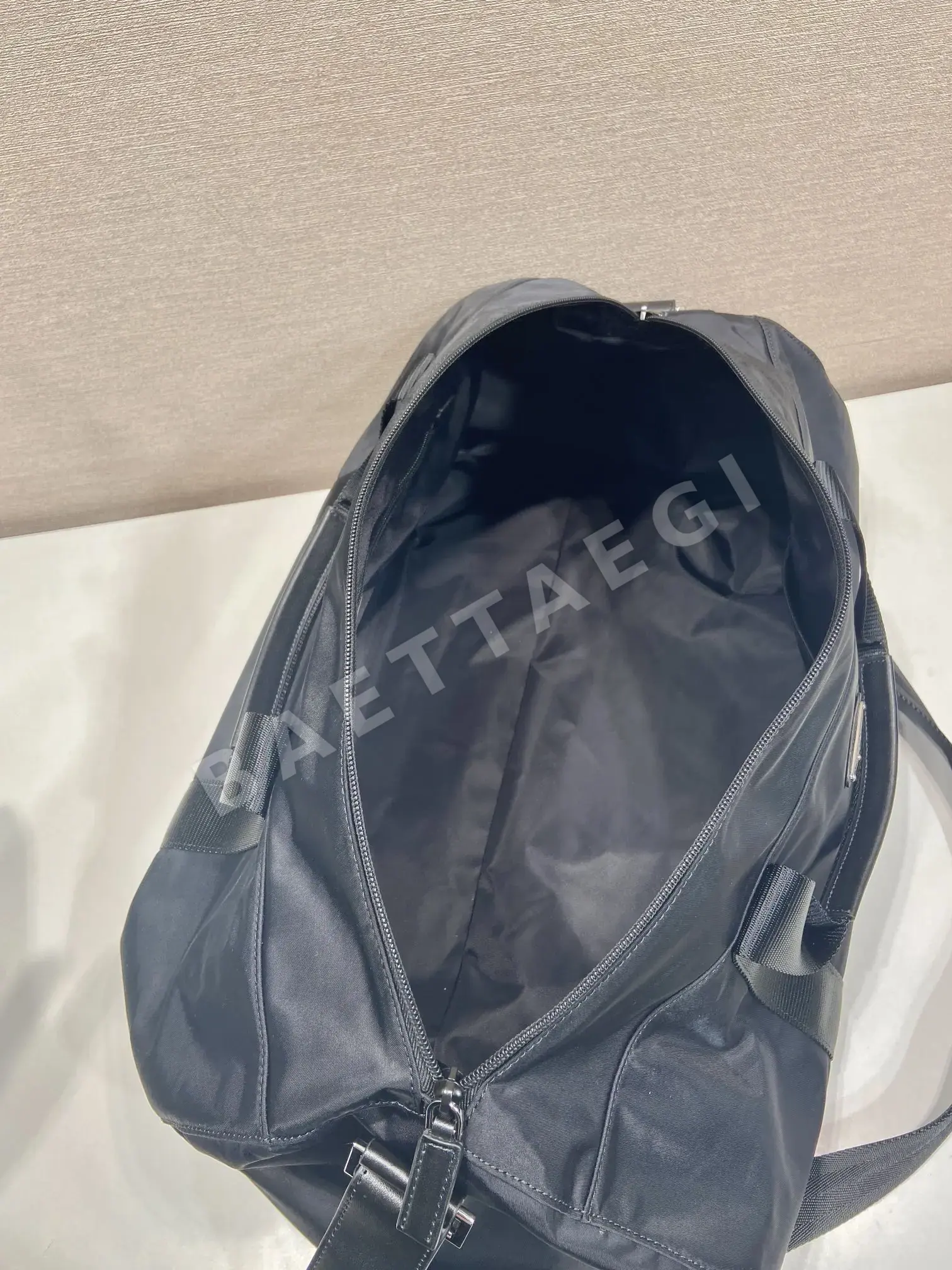 프라다 수입 낙하산 원단 여행 가방 2VC015 상세 이미지 8