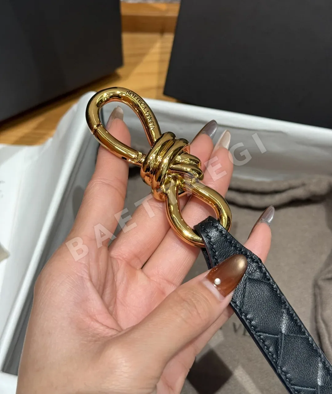 보테가베네타 인트레차토 소가죽 벨트 상세 이미지 7