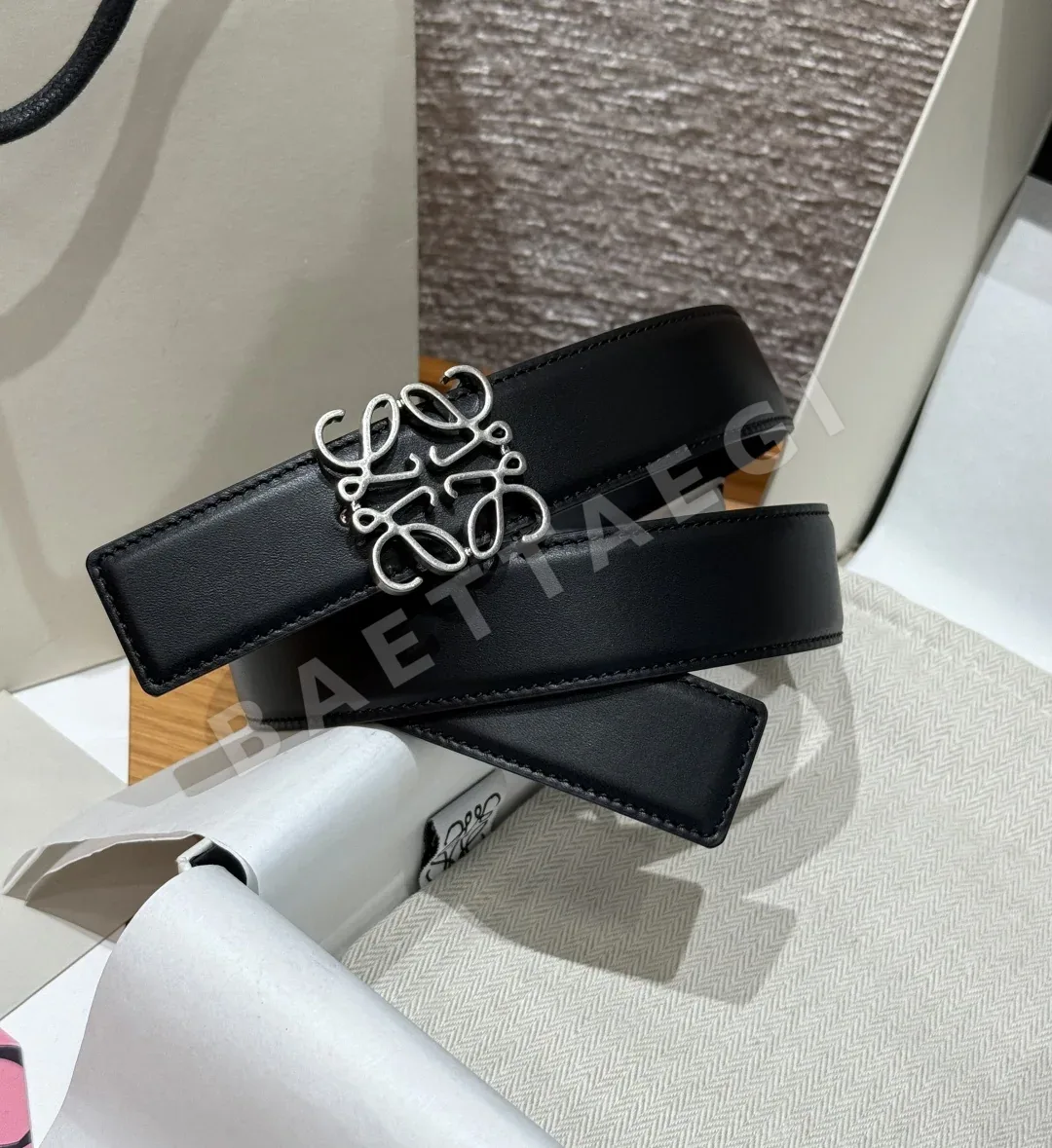 로에베 아나그램 양면 가죽 벨트 상세 이미지 2