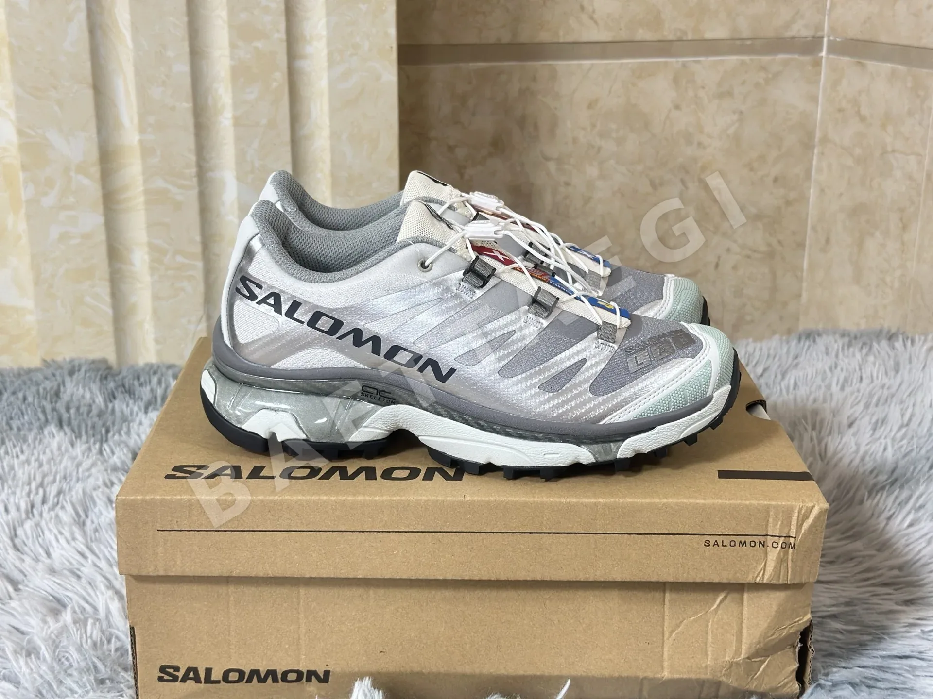 살로몬 XT-4 OG 남성 신발 74826