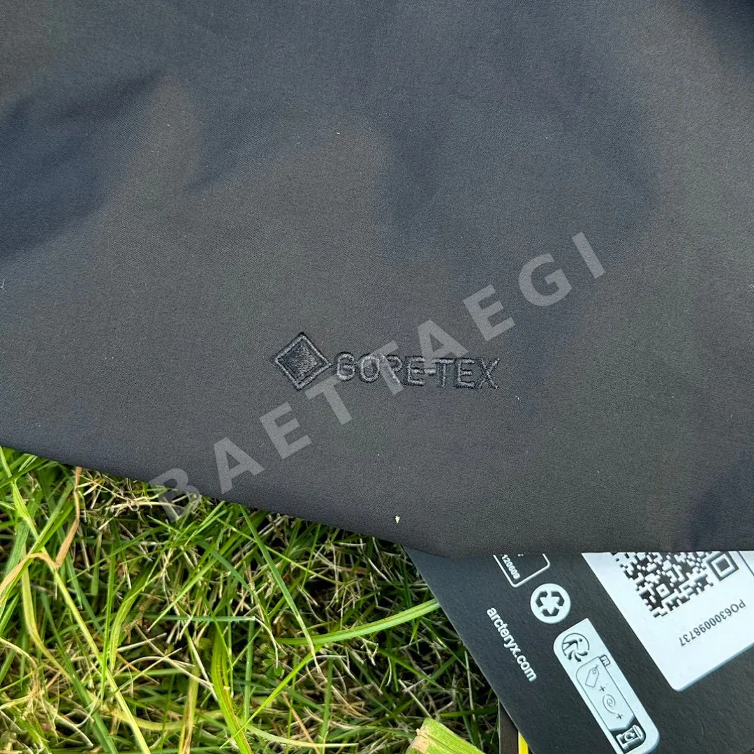 아크테릭스 베타 자켓 블랙 200154 Arc'teryx Beta Jacket Black 상세 이미지 7