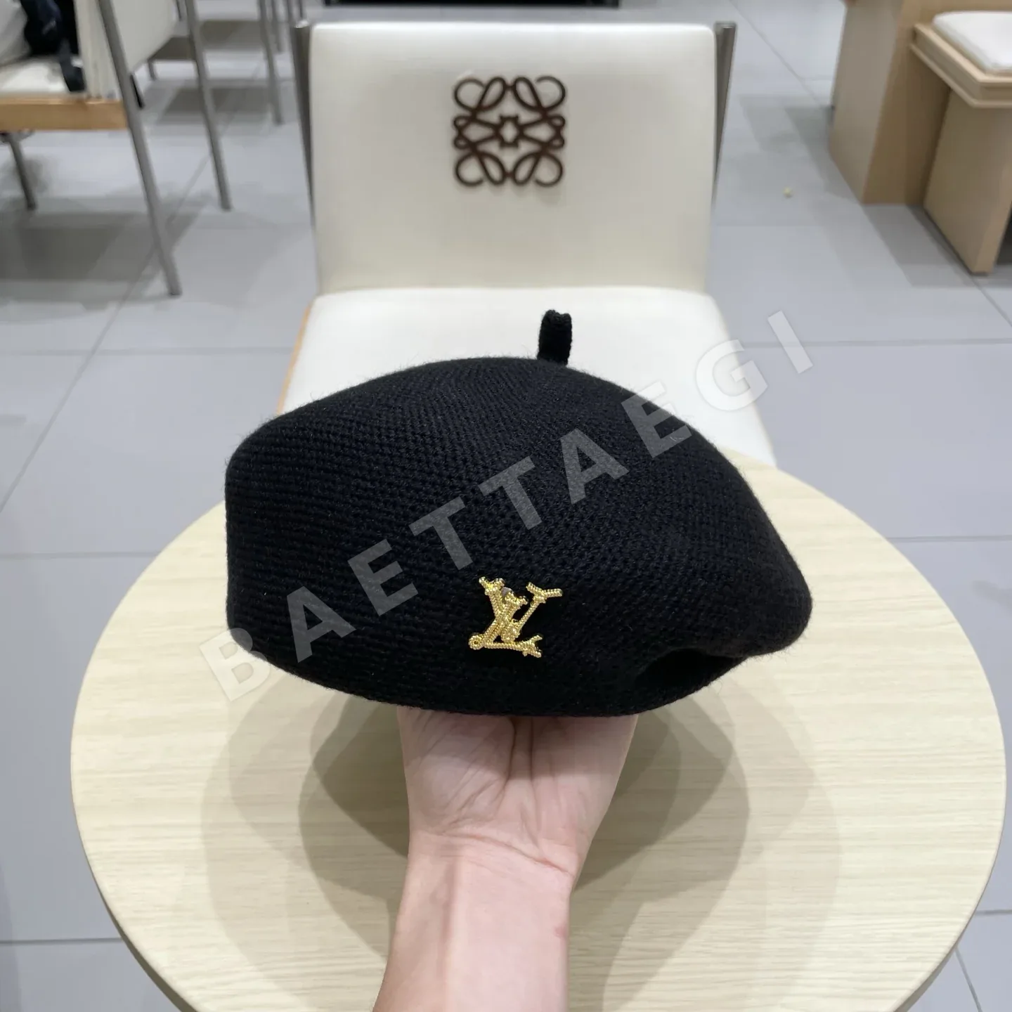 루이비통 무지 베레모 모자 상세 이미지 7