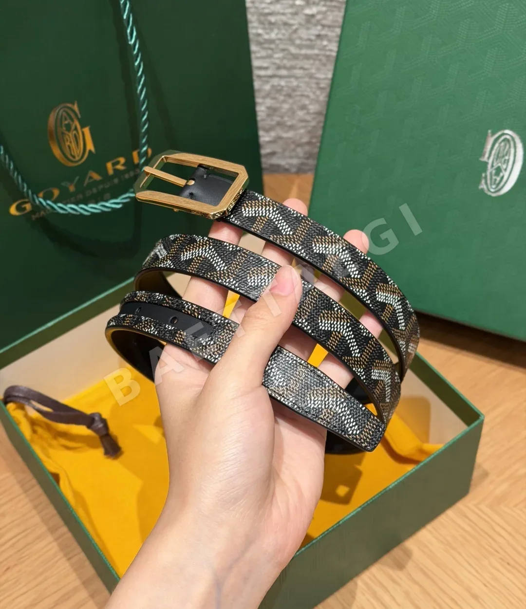 고야드 프레가트 모노그램 가죽 벨트 상세 이미지 2