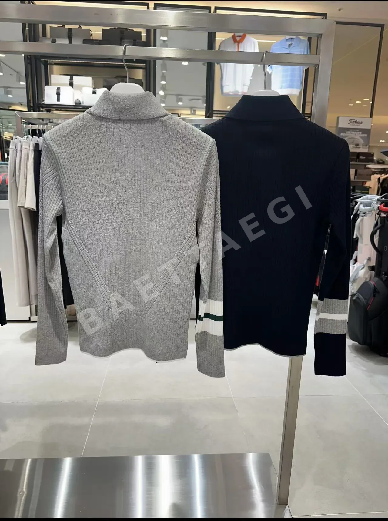 타이틀리스트 여성 니트 가디건 상세 이미지 3