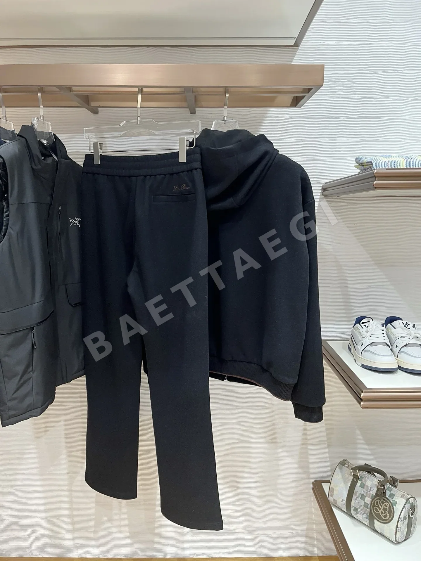 로로피아나 헤비웨이트 울 캐시미어 플라이트 재킷 세트 상세 이미지 9