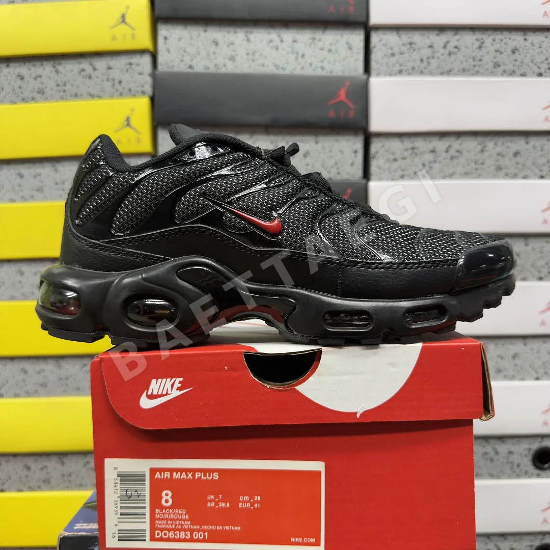 나이키 [BD] 에어 맥스 플러스 DO6383-001 201863 Nike Air Max Plus Metal Mesh Black Red 상세 이미지 1