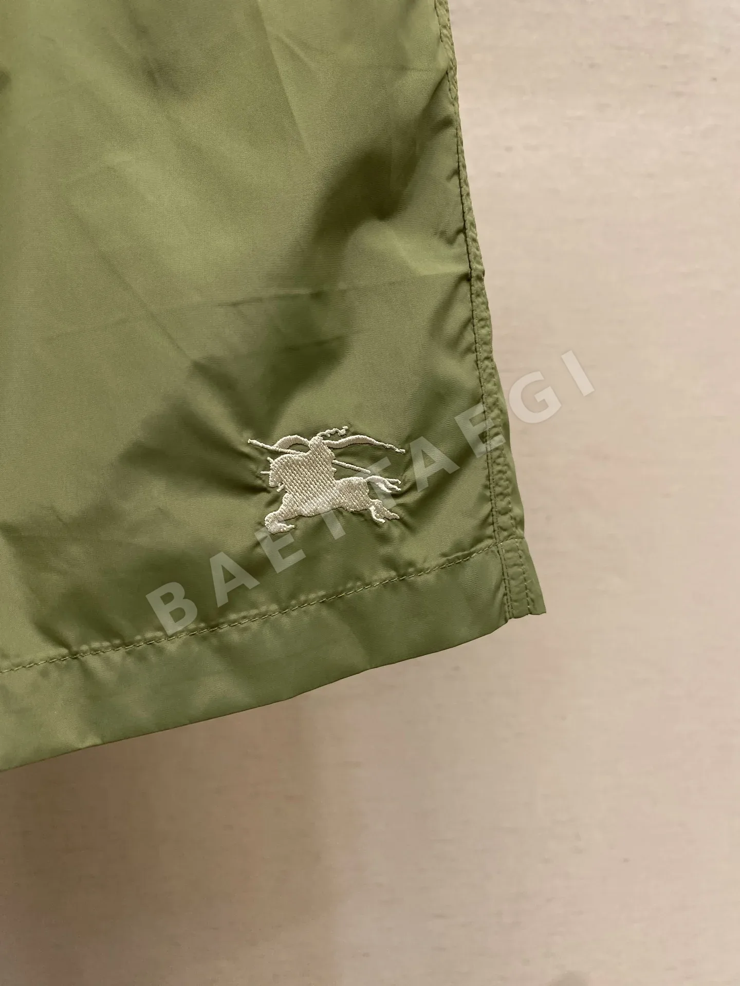 버버리 남성 캐주얼 반바지 상세 이미지 7