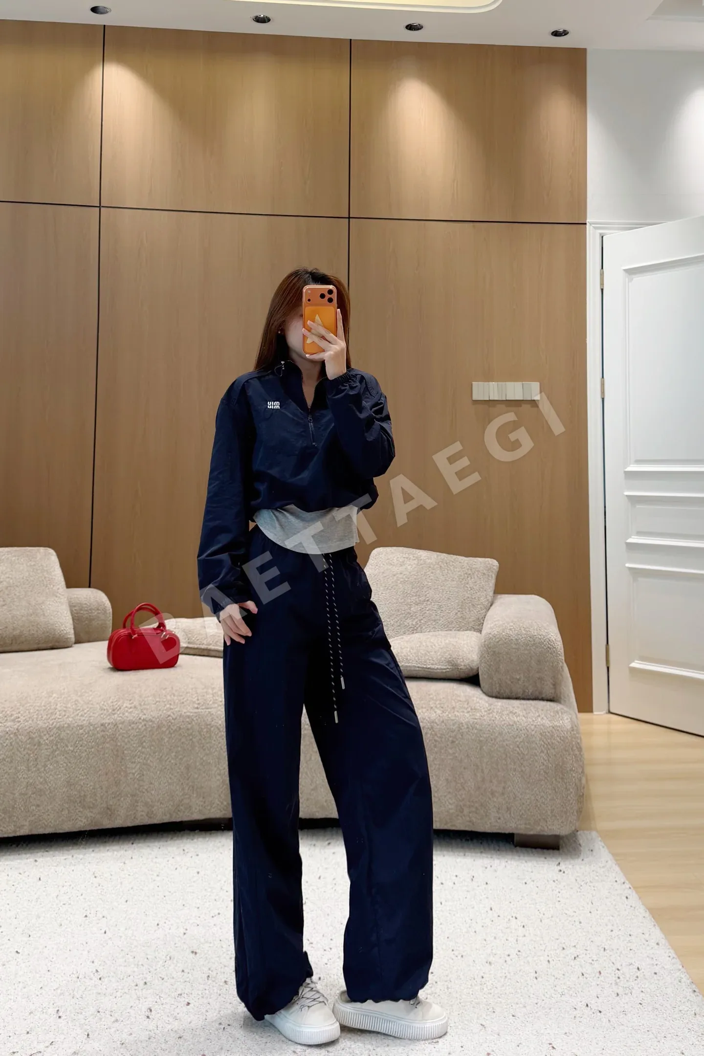 미우미우 패치워크 하프 집업 탑 드로스트링 팬츠 세트 156415