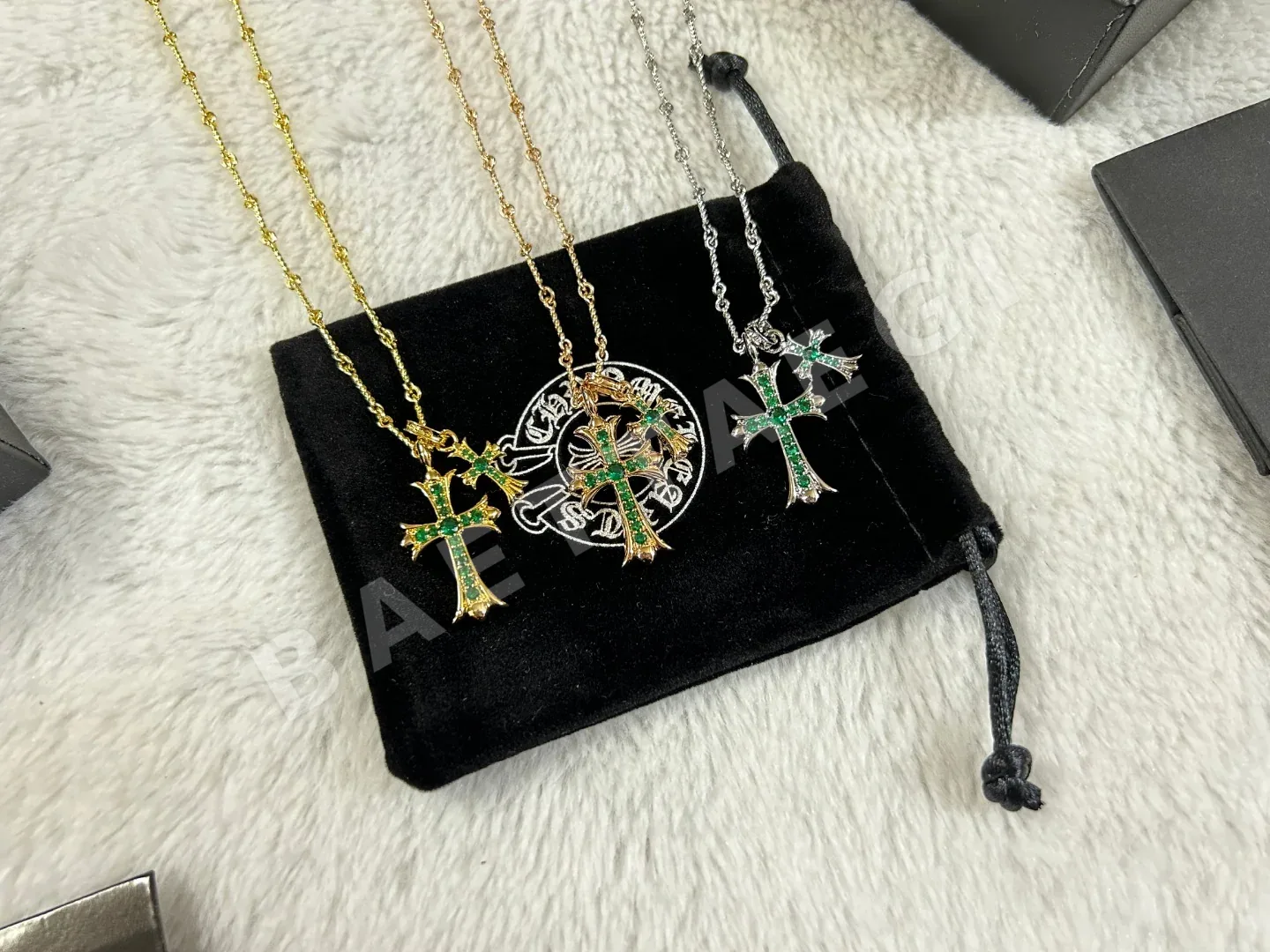 크롬하츠 더블 크로스 그린 다이아몬드 목걸이 62469