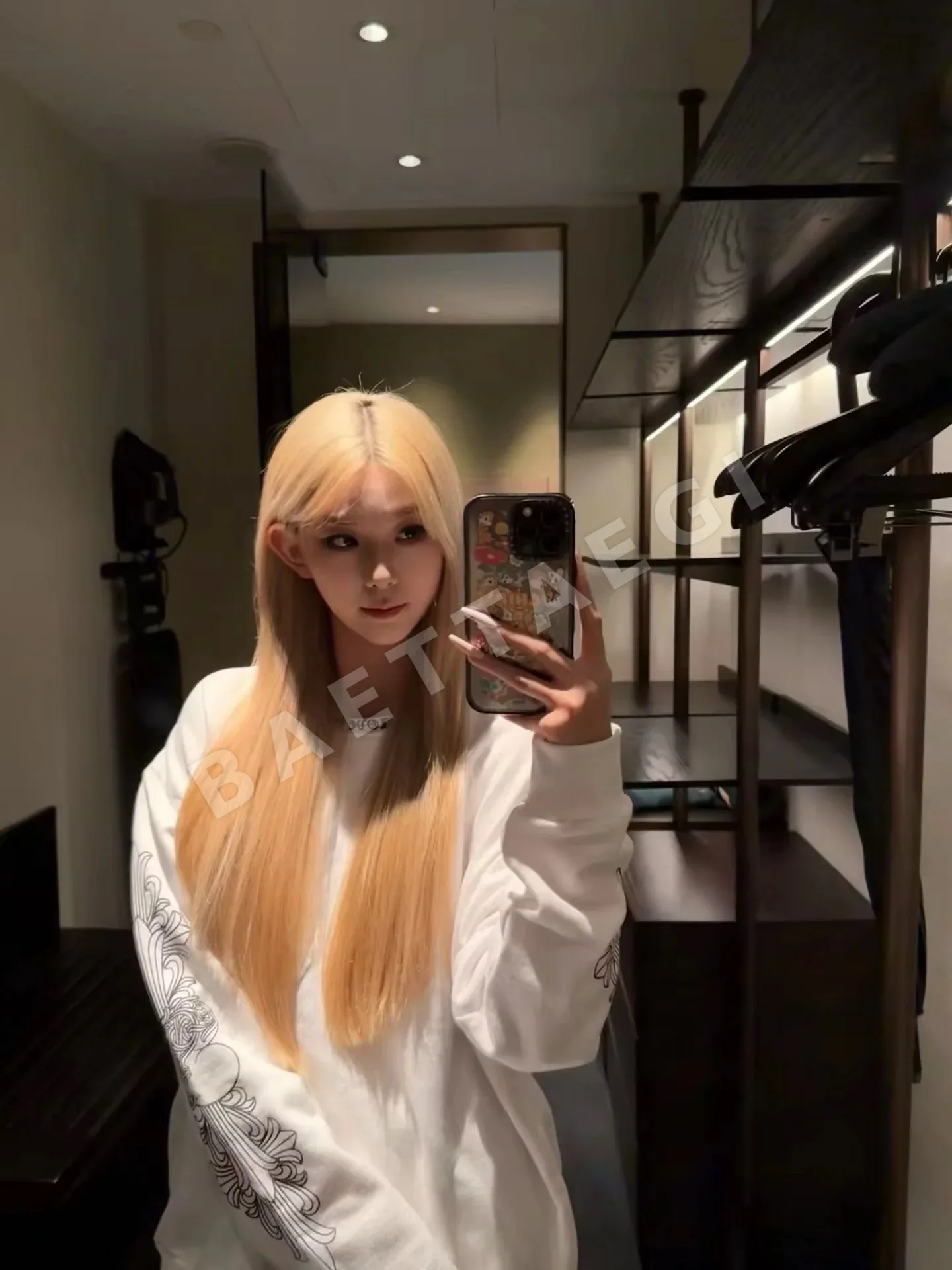 크롬하츠 하트형 담쟁이무늬 풀오버 긴팔 스웨트셔츠 상세 이미지 2