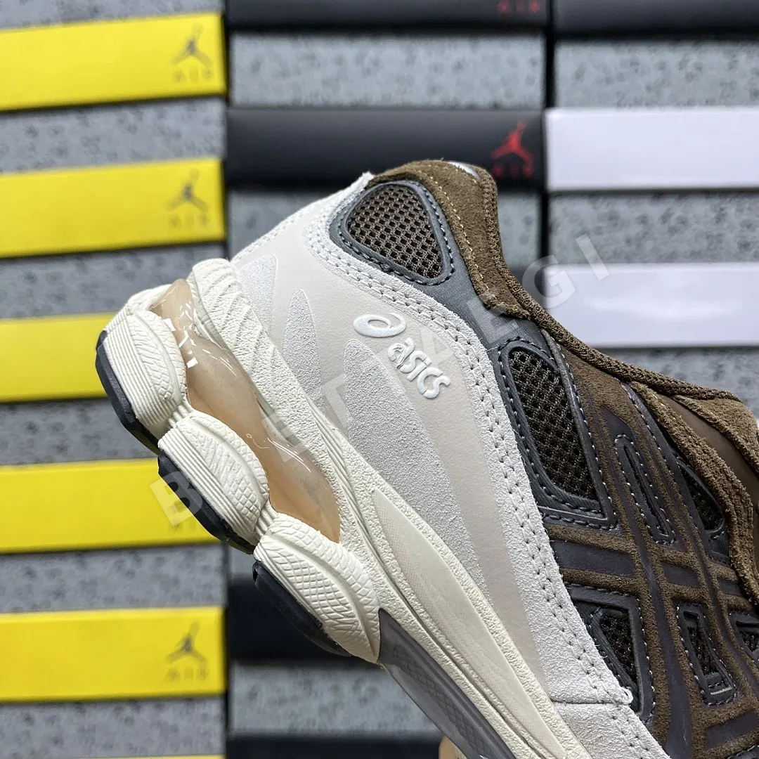 아식스 [ZC] 젤 NYC 1203A383-201 200518 Asics Gel-NYC Brown Storm Black Coffee 상세 이미지 2