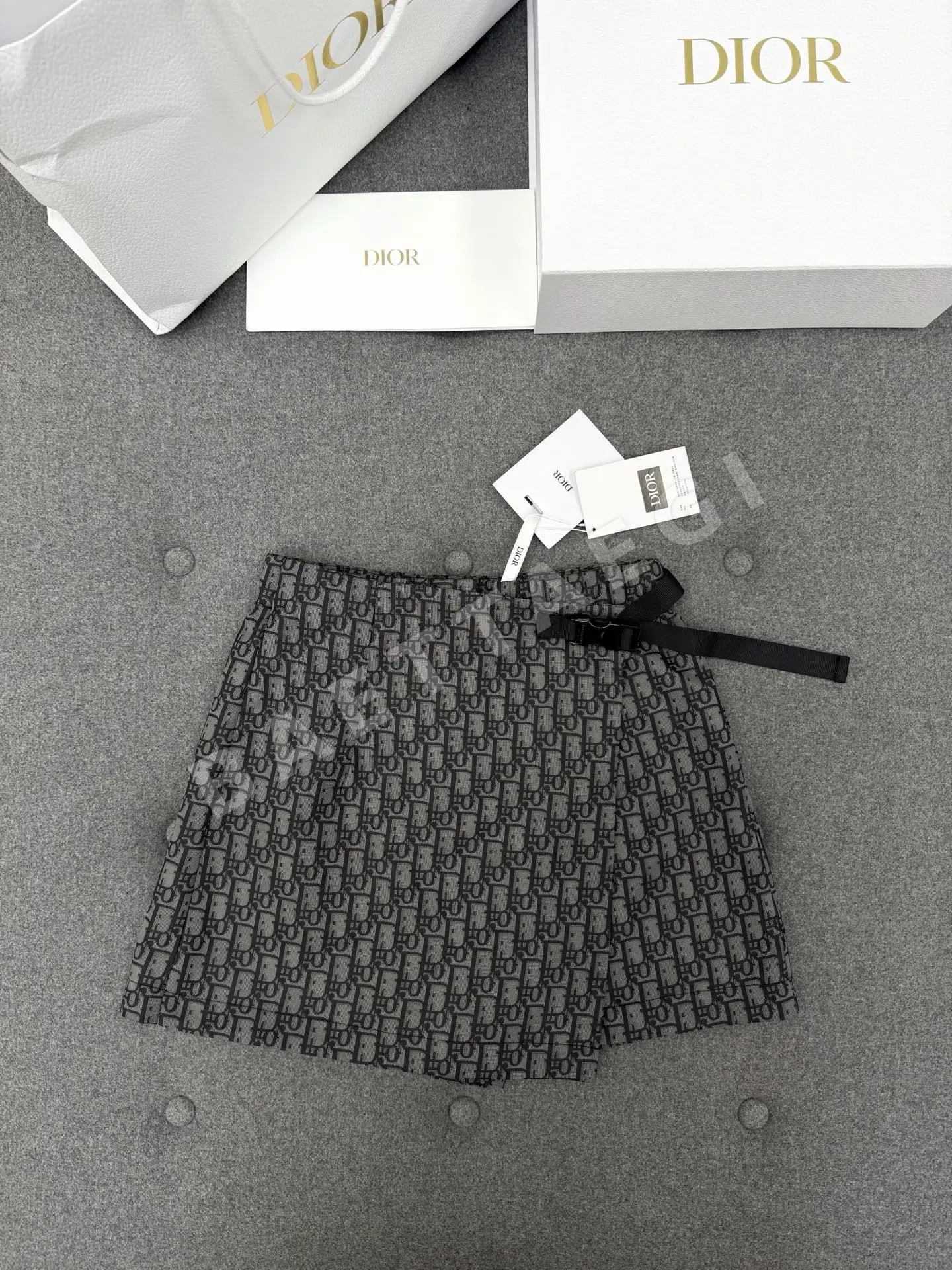 디올 오블리크 모노그램 큐롯 바지 상세 이미지 1