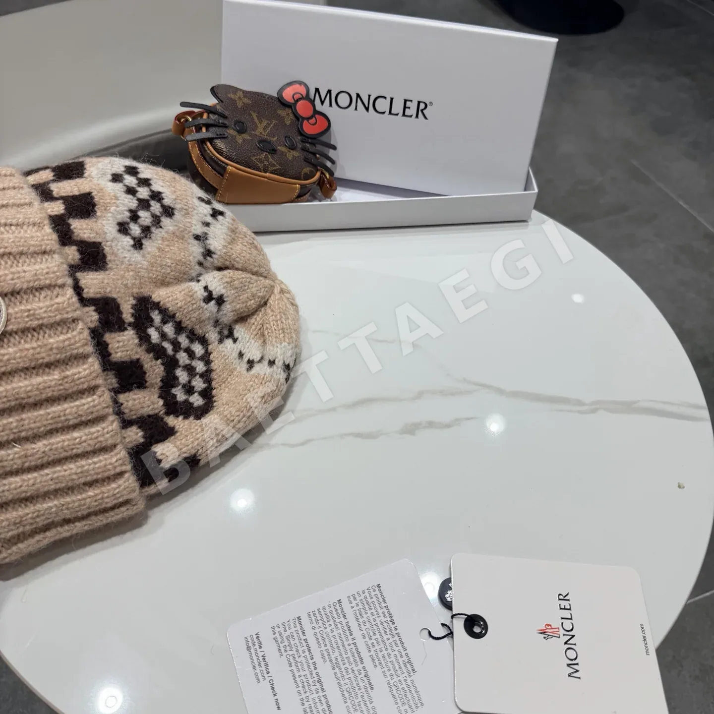 몽클레르 니트 모자 상세 이미지 5