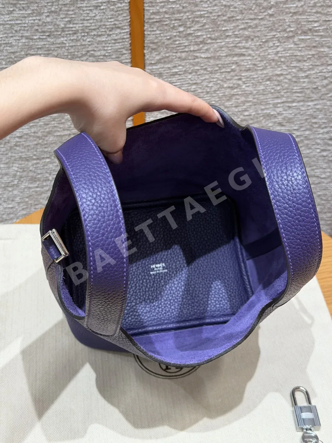 에르메스 피코탄 락 18 cm 가방 상세 이미지 5