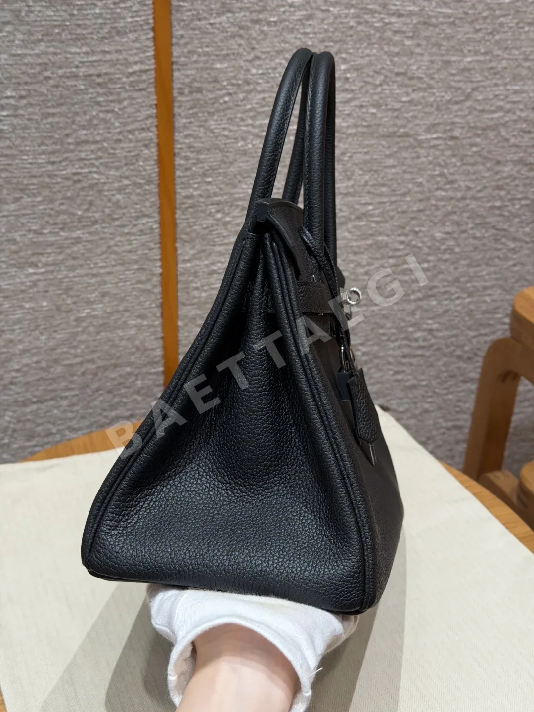에르메스 버킨 가방 30 cm 블랙 토고 가죽 상세 이미지 4