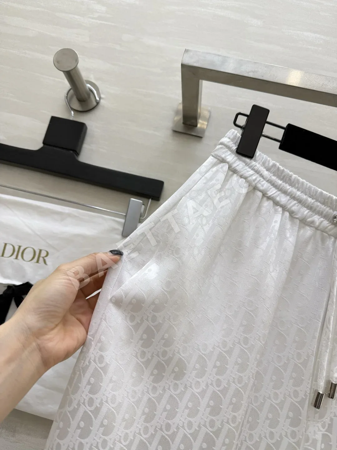 디올 아세테이트 자카드 와이드 레그 바지 상세 이미지 2