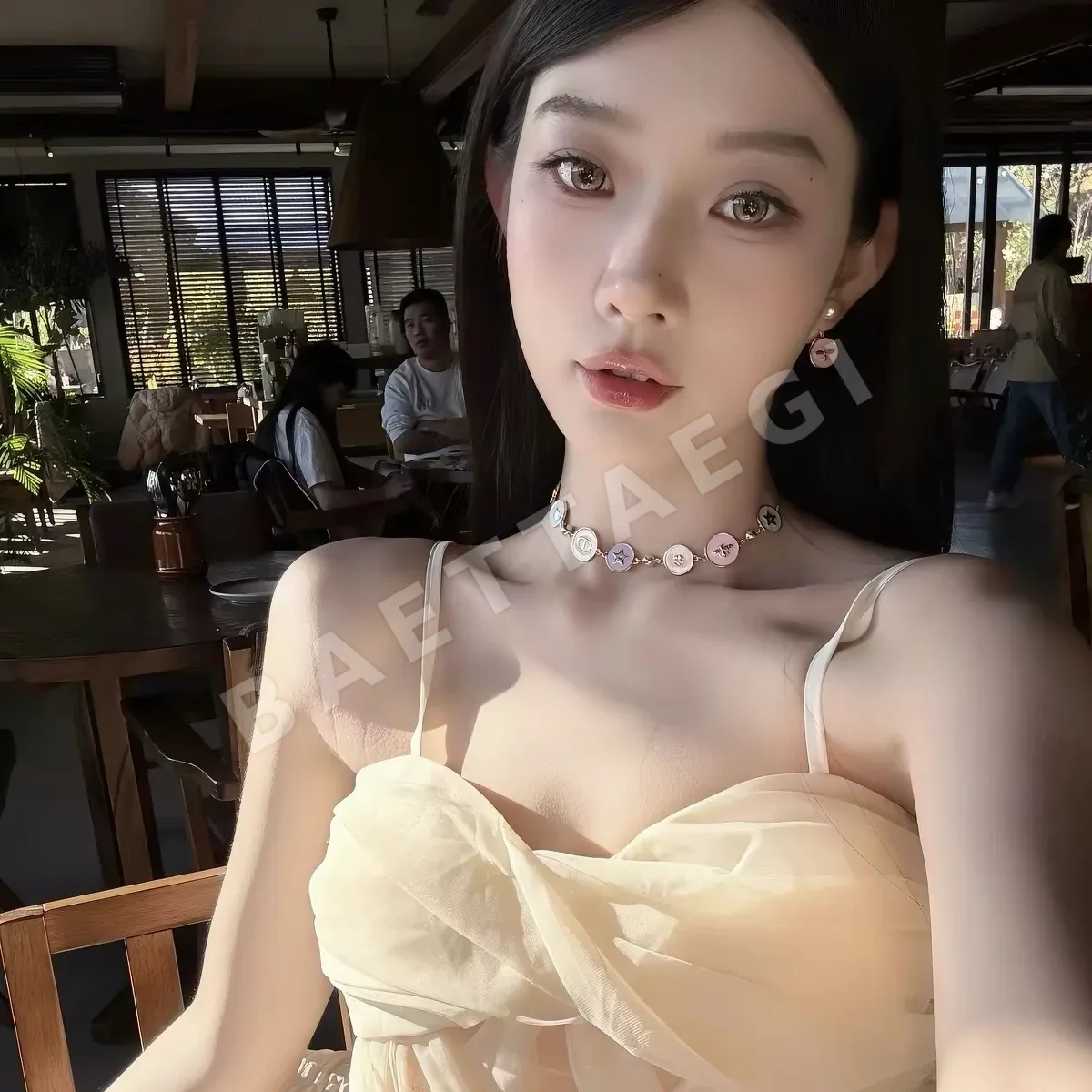디올 목걸이 상세 이미지 1
