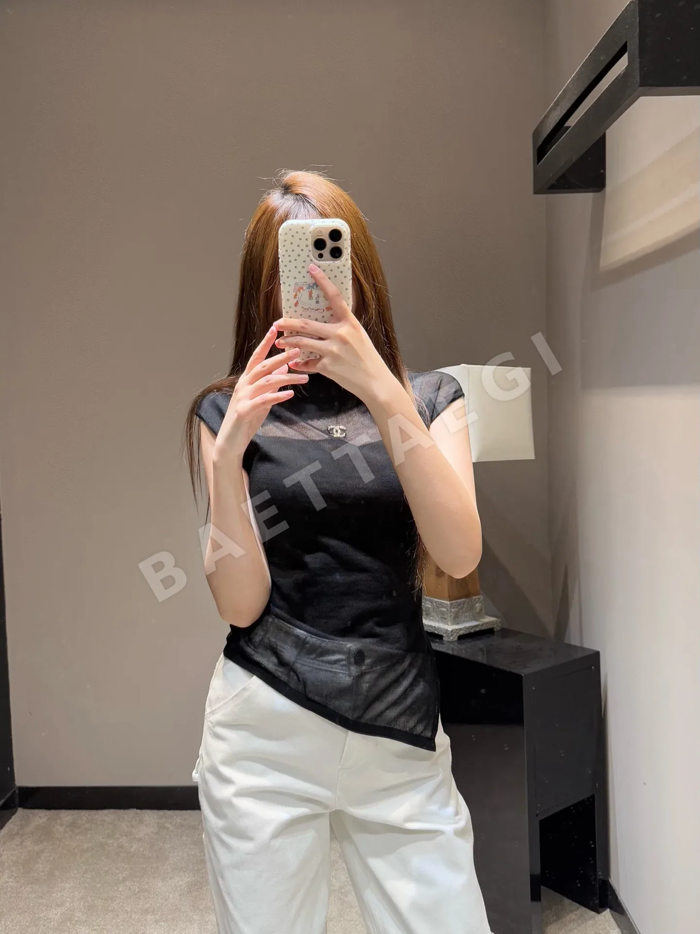 샤넬 비대칭 컷팅 여성 반팔 니트 탑 상세 이미지 7