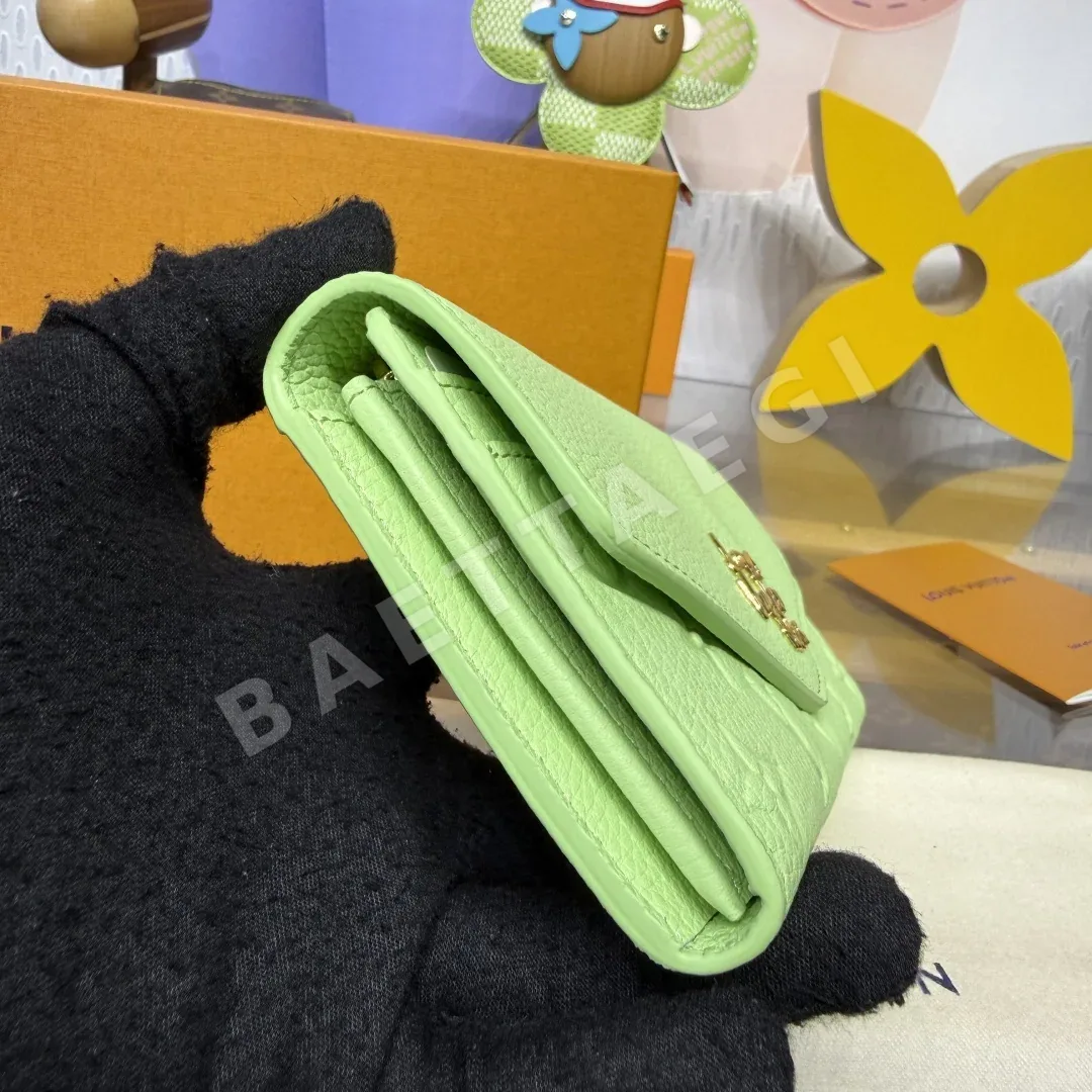 루이비통 집티 레인보우 지갑 상세 이미지 6