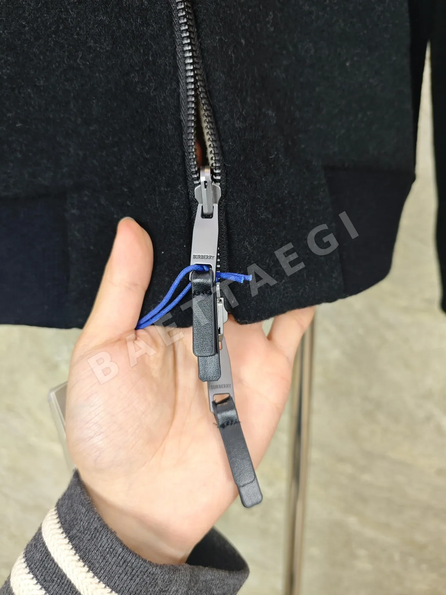 버버리 리버시블 울 후드 자켓 상세 이미지 6