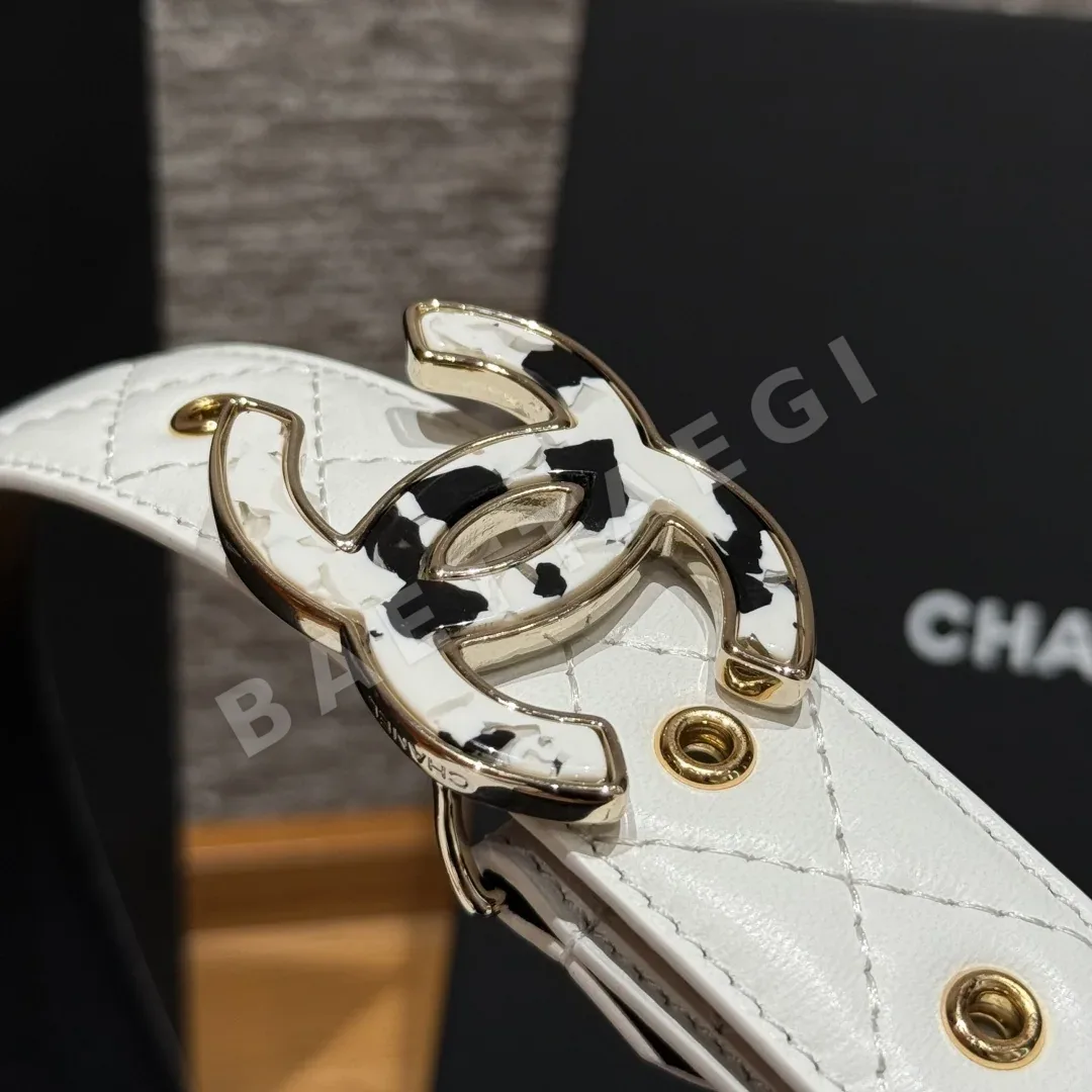 샤넬 램스킨 더블 C 메탈 로고 벨트 상세 이미지 5