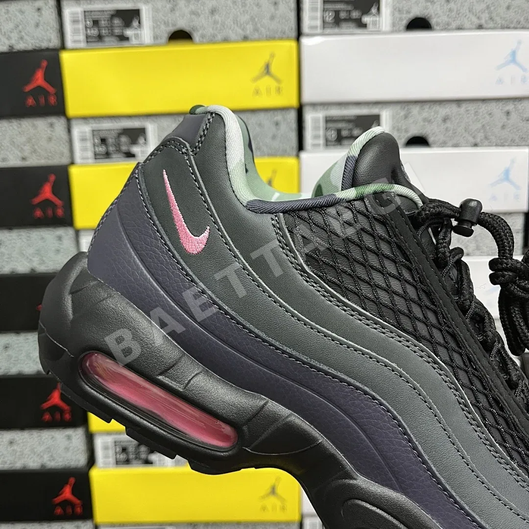 나이키 [GX] 에어 맥스 95 SP FB2709-001 201220 Nike Air Max 95 SP Corteiz Pink Beam 상세 이미지 6