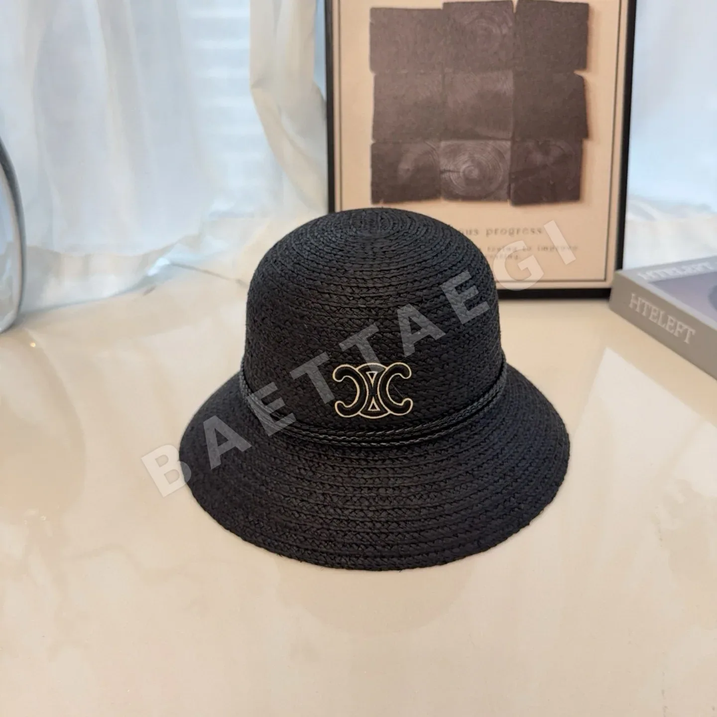 셀린느 라피아 메시 여름 버킷햇 83626