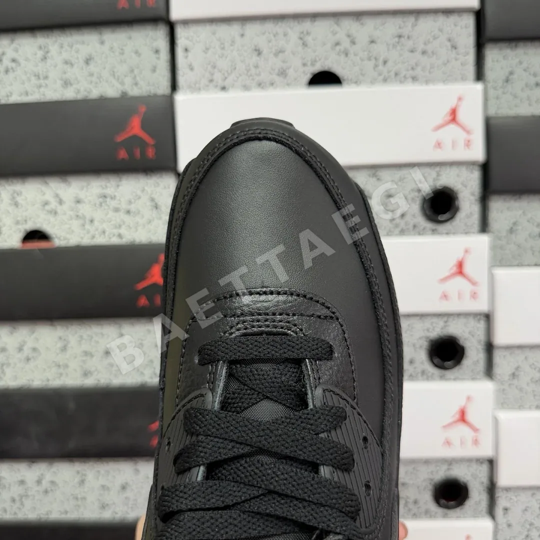 나이키 [XY] 에어 맥스 90 CZ5594-001 201052 Nike Air Max 90 Leather Triple Black 상세 이미지 8