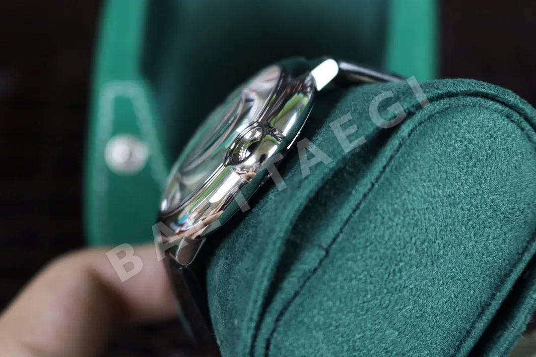 까르띠에 발롱블루 42MM2824 오토매틱 무브먼트 다이아 사파이어 글라스 블루 화이트 스틸밴드 레플리카 42540 Cartier 상세 이미지 6