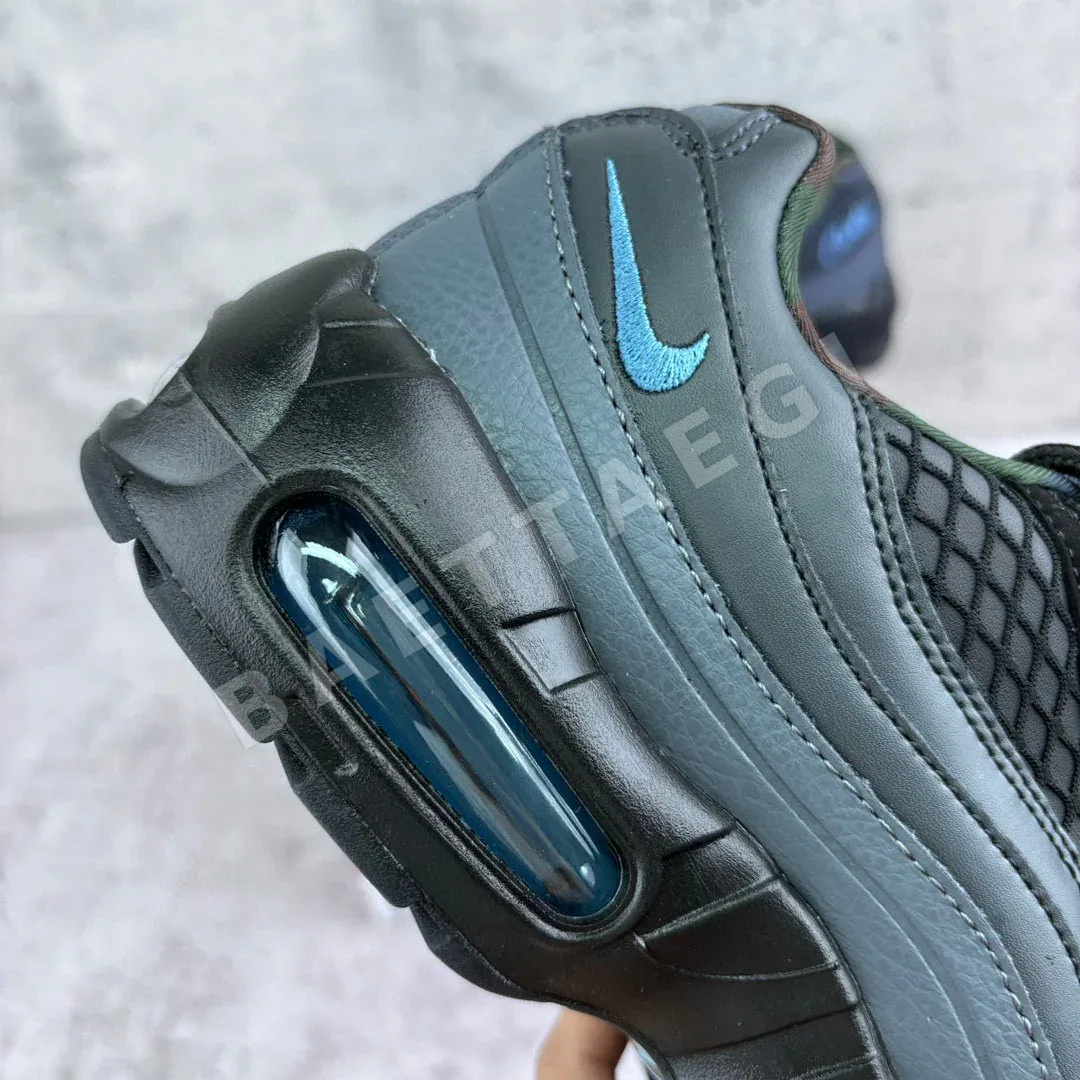 나이키 에어 맥스 95 SP FB2709-002 200920 Nike Air Max 95 SP Corteiz Aegean Storm 상세 이미지 4