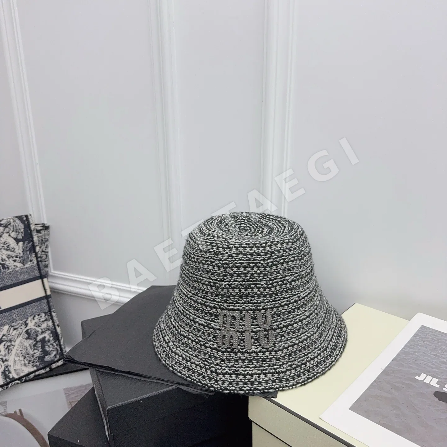 미우미우 모자 80905 Miu Miu Cap 상세 이미지 2