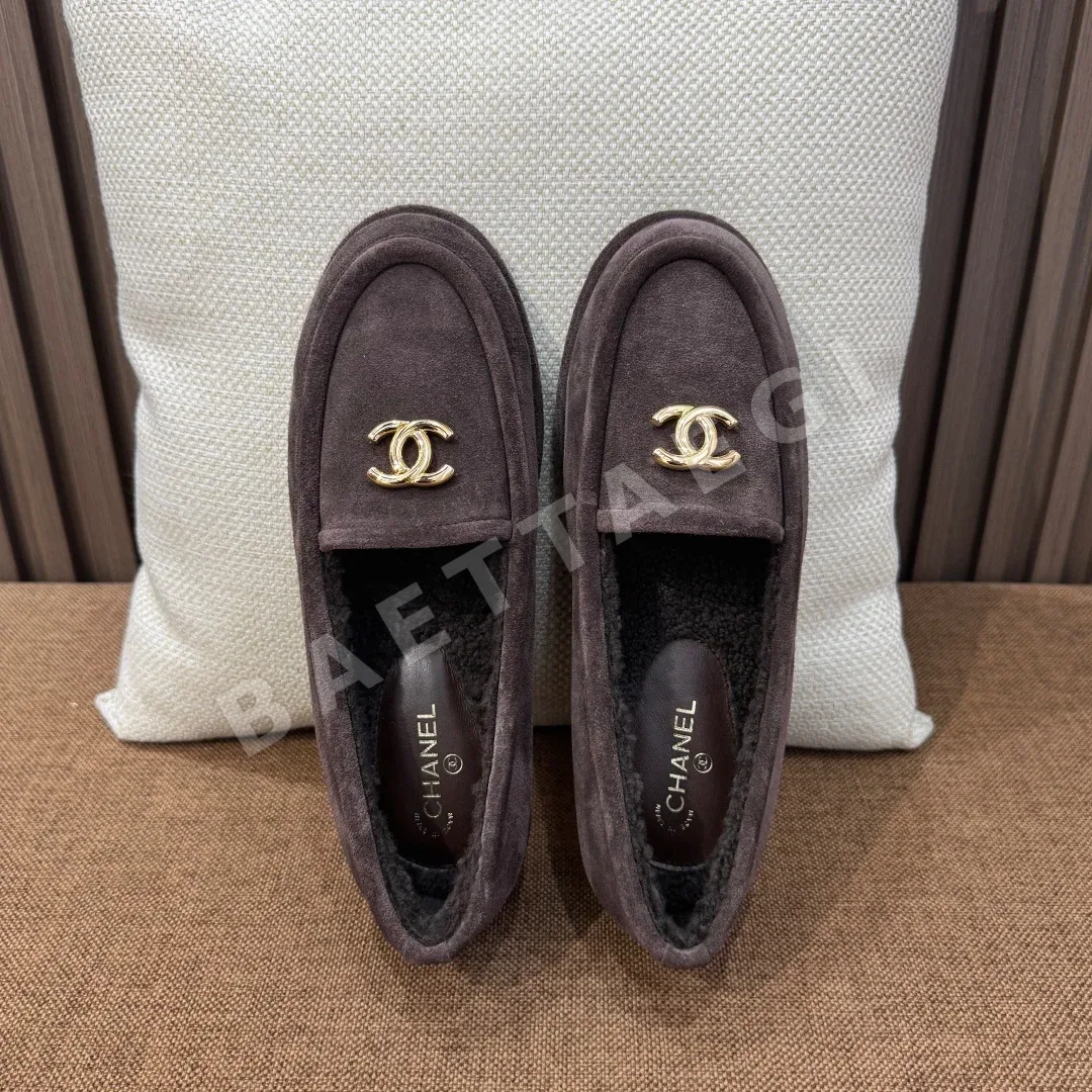 샤넬 로퍼 스웨이드 208620