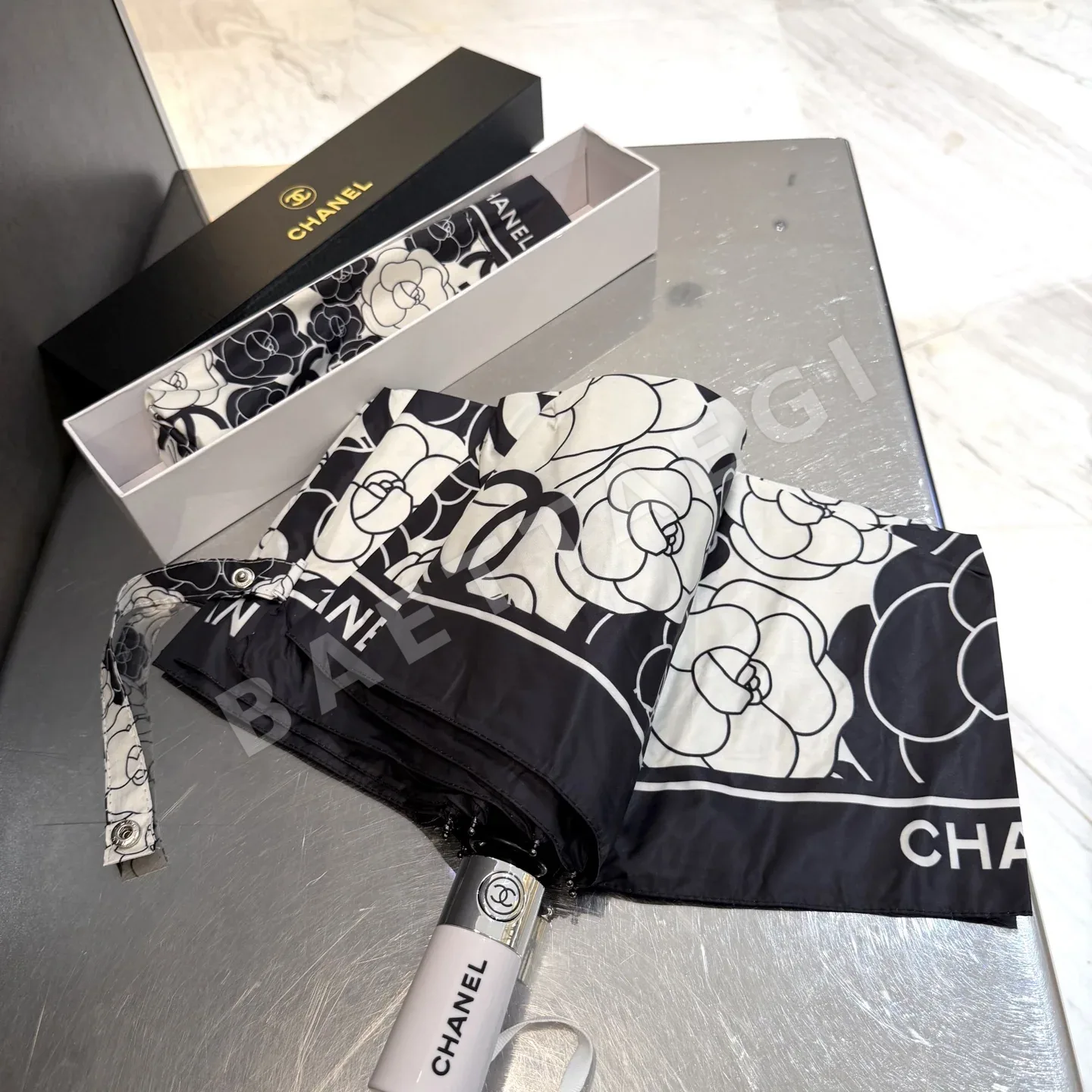 샤넬 우산 85294 Chanel Umbrella 상세 이미지 3
