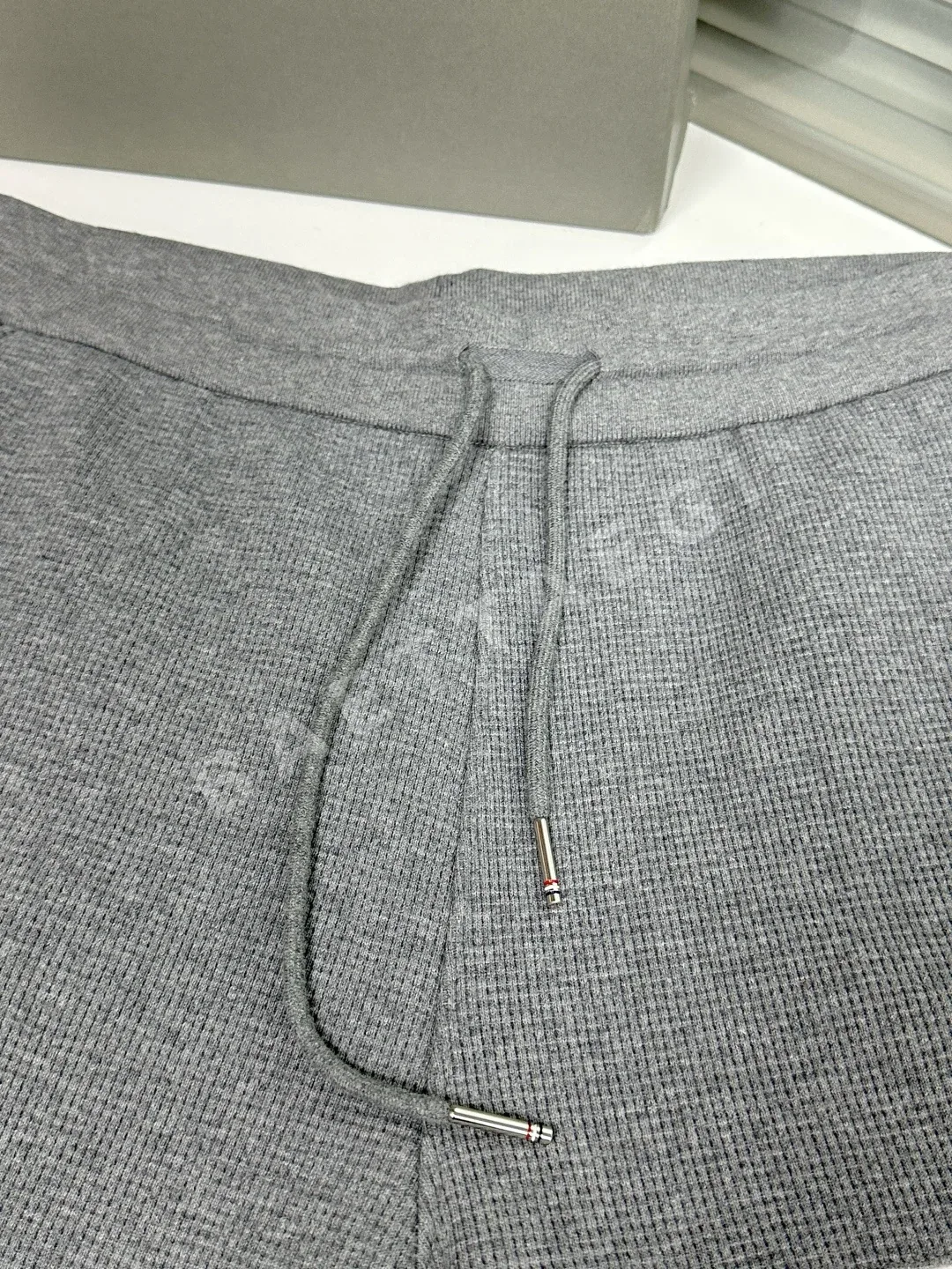 톰브라운 코튼 와플 남성 반바지 상세 이미지 6