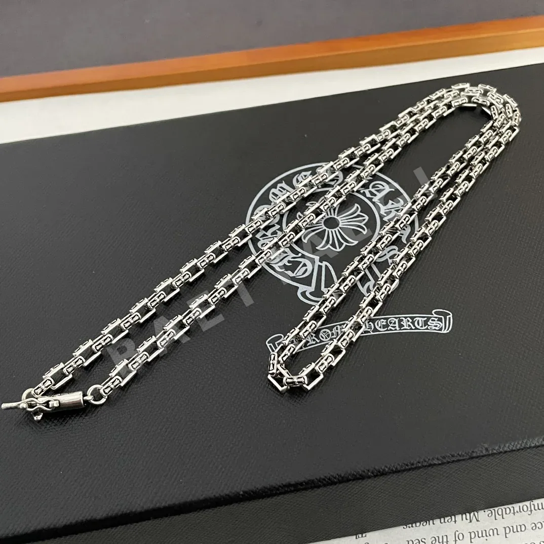 크롬하츠 클래식 레트로 크로스 목걸이 126710