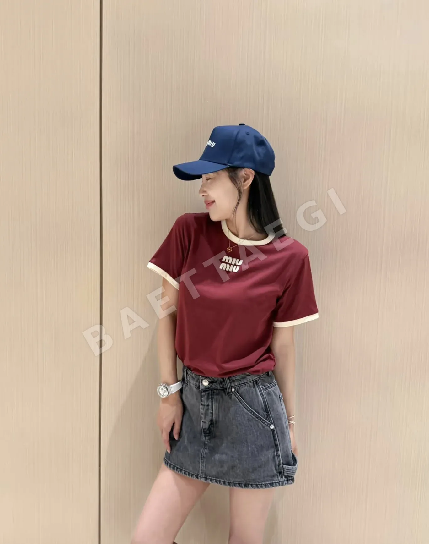미우미우 자수 크루넥 반팔 티셔츠 상세 이미지 8