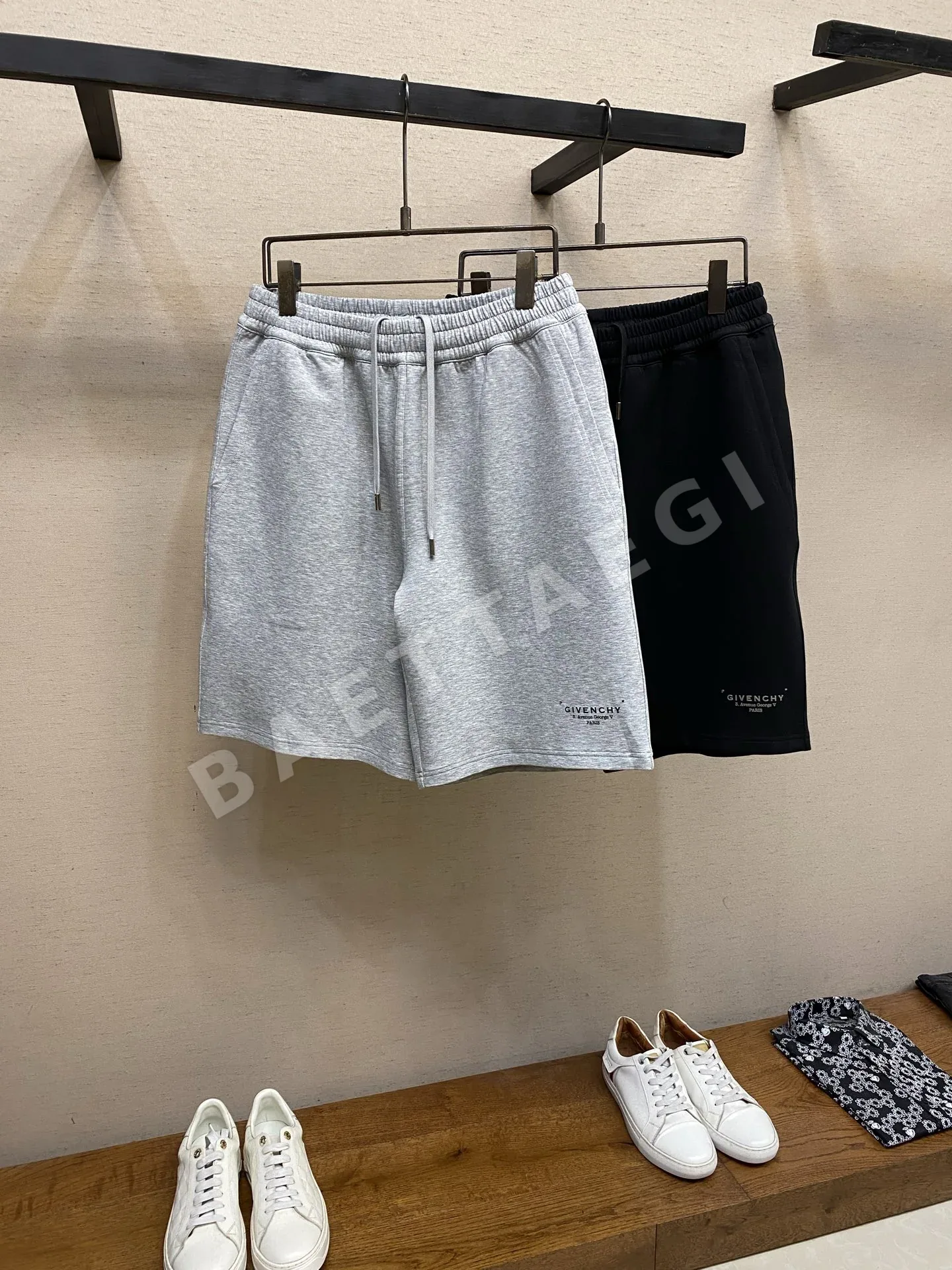 지방시 남성 린넨 반바지 상세 이미지 3