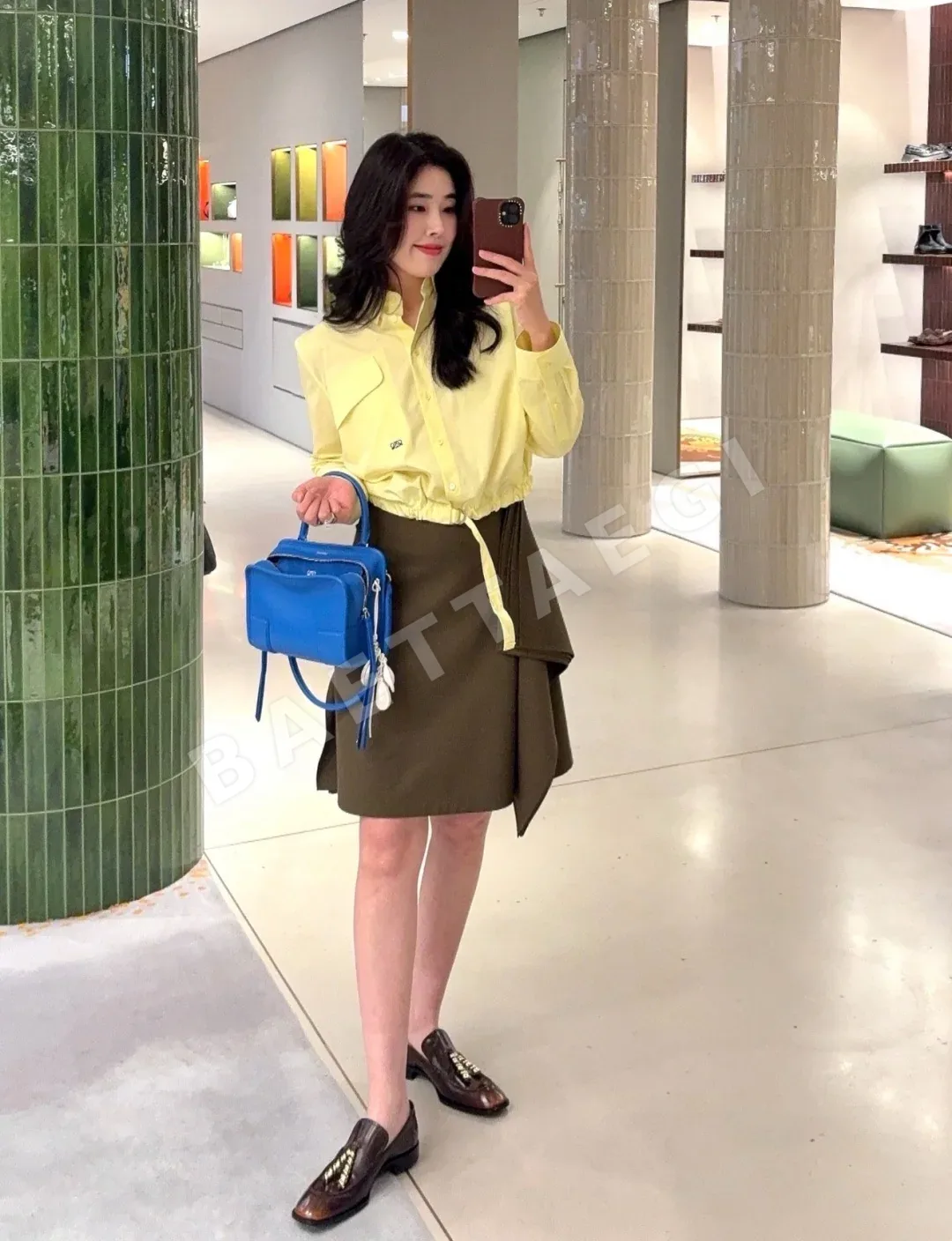 로에베 오리브 그린 이레귤러 미디 스커트 상세 이미지 7