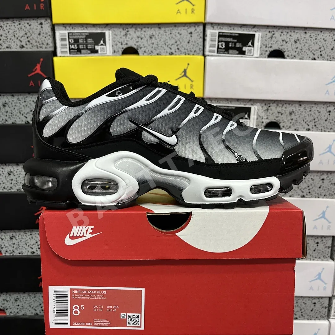 나이키 [DF] 에어 맥스 플러스 DM0032-003 201064 Nike Air Max Plus Black Silver White