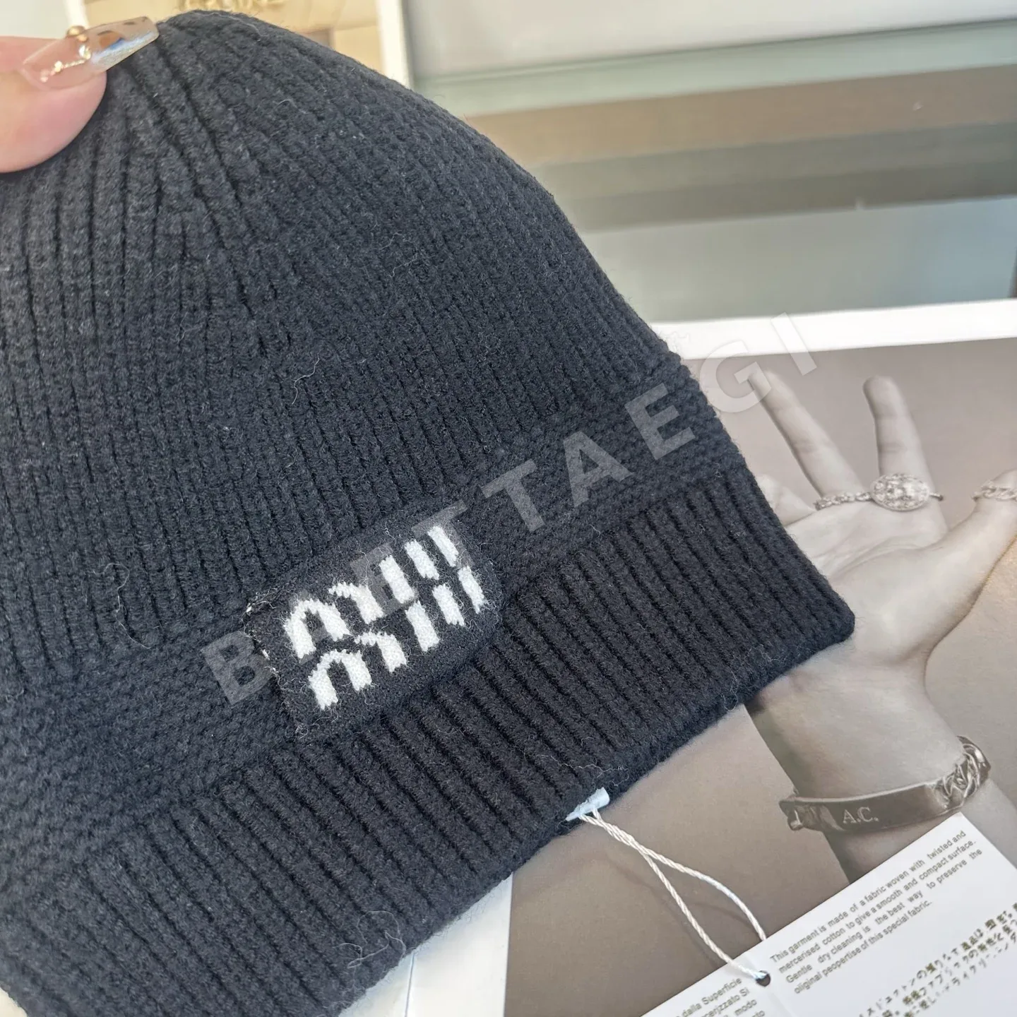 미우미우 니트 비니 모자 상세 이미지 6