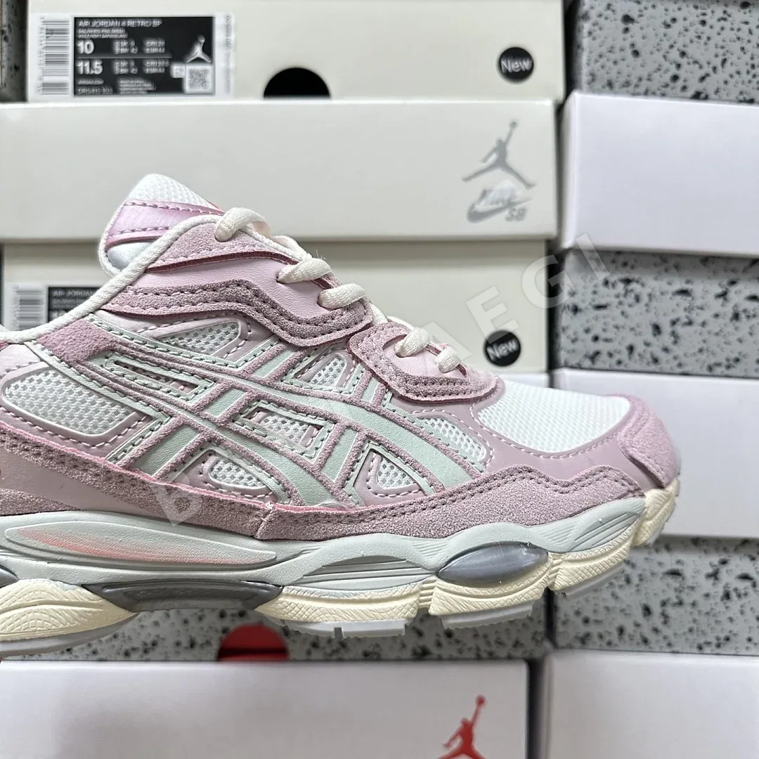 아식스 [WZ] 젤 NYC 1203A383-106 200390 Asics Gel-NYC Cream Rose Water 상세 이미지 4