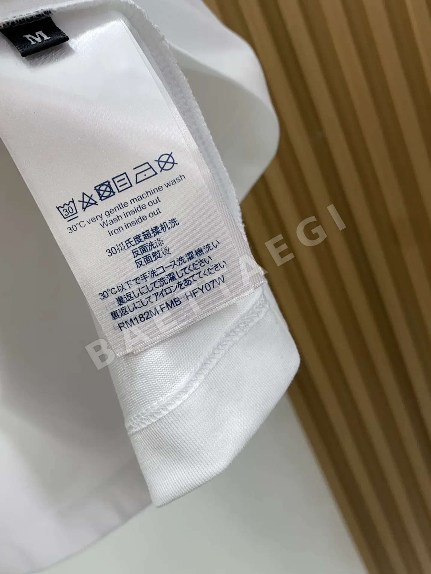 루이비통 남성 슬림핏 코튼 반팔 셔츠 상세 이미지 6