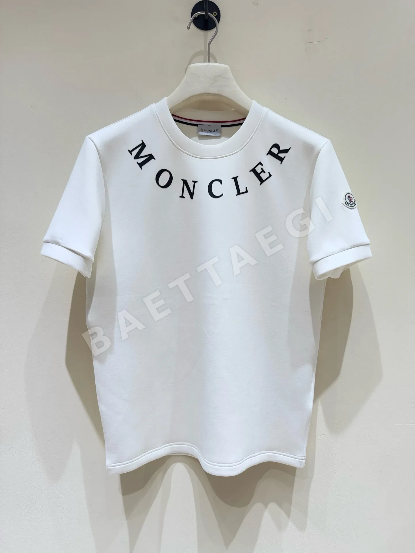 몽클레르 남성 크루넥 반팔 티셔츠 48598