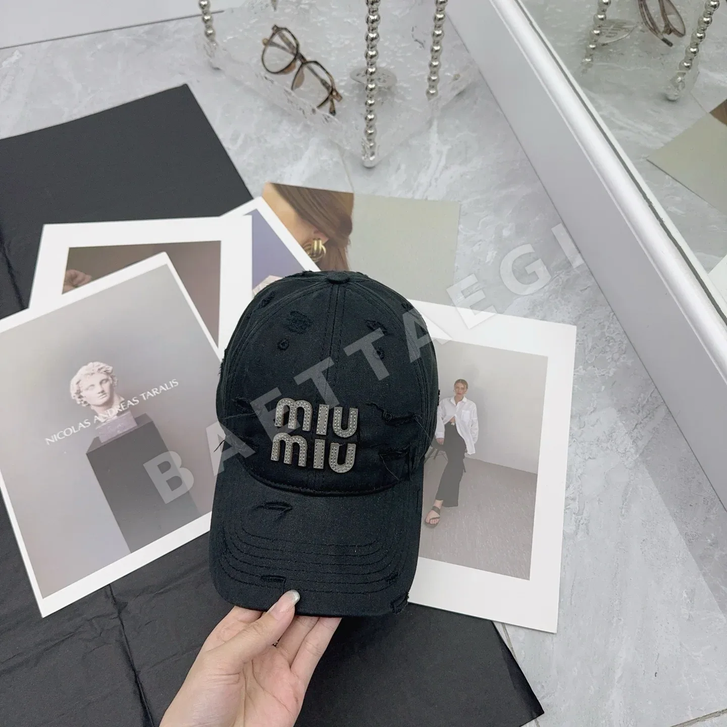 미우미우 모자 80932 Miu Miu Cap 상세 이미지 4
