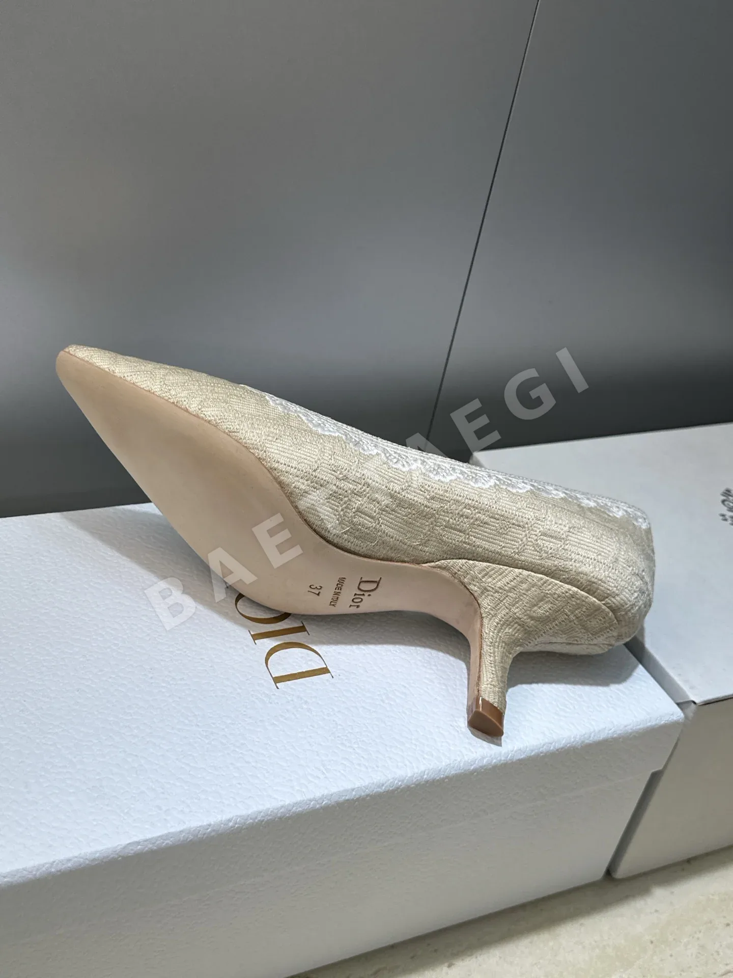 디올 덴털 젤리 컬러 하이힐 상세 이미지 9